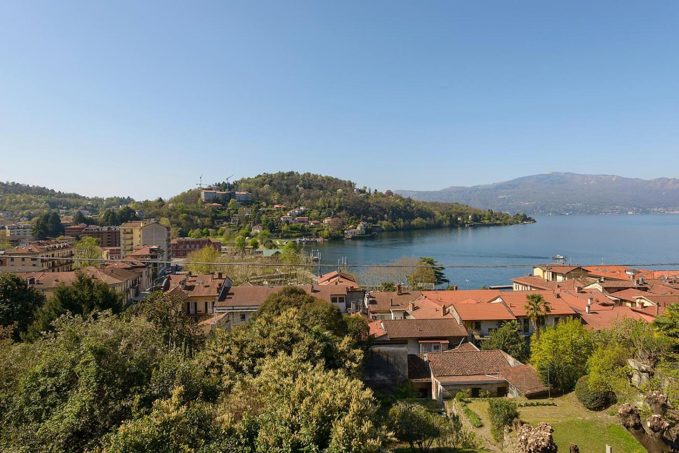 Appartamenti I Fiori Del Lago Лавено Экстерьер фото
